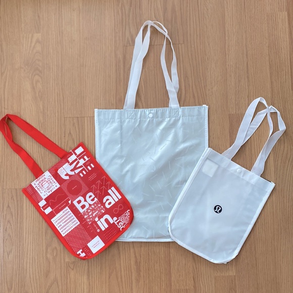 ❤️ Three brand new lululemon tote bags, one large two small - Picture 1 of 4